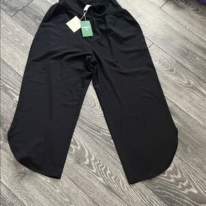 HALARA Black Relaxed Pants